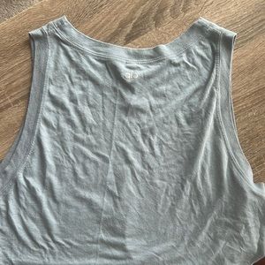 Alo muscle tank crop